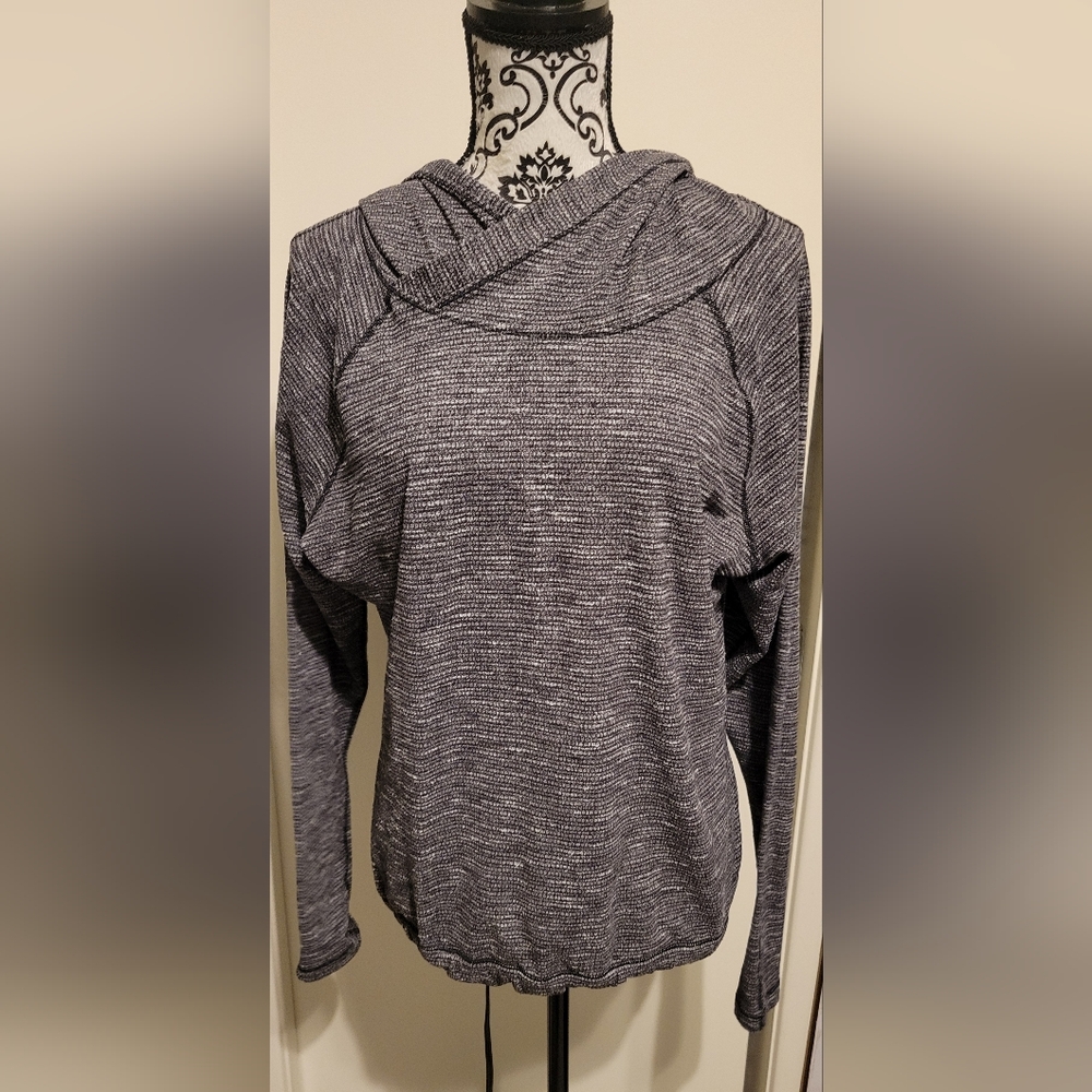 Lululemon Healthy Heart Pullover Hoodie Black Sz 8 or 10 *See Measurements